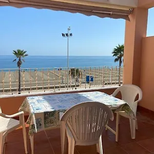 https://atico-1-linea-de-playa.es-andalucia.com
