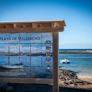 https://cabana-de-madera-a-dos-pasos-de-la-playa.in-canary-islands.com